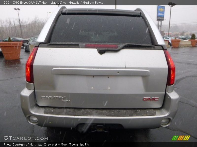 Liquid Silver Metallic / Medium Pewter 2004 GMC Envoy XUV SLT 4x4