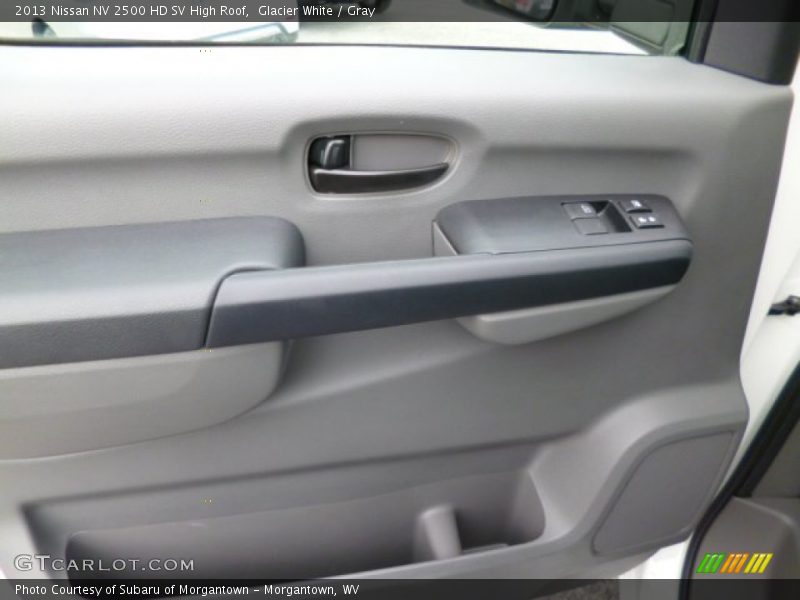 Glacier White / Gray 2013 Nissan NV 2500 HD SV High Roof