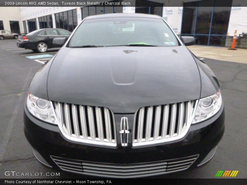 Tuxedo Black Metallic / Charcoal Black 2009 Lincoln MKS AWD Sedan