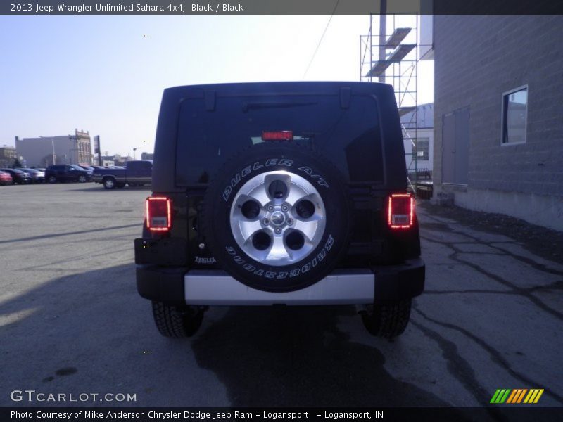 Black / Black 2013 Jeep Wrangler Unlimited Sahara 4x4