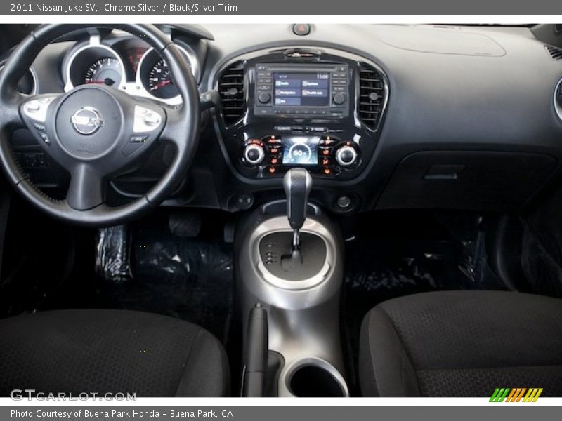 Chrome Silver / Black/Silver Trim 2011 Nissan Juke SV