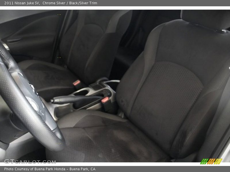 Chrome Silver / Black/Silver Trim 2011 Nissan Juke SV