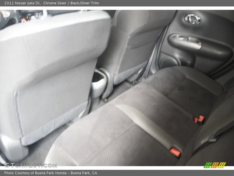 Chrome Silver / Black/Silver Trim 2011 Nissan Juke SV