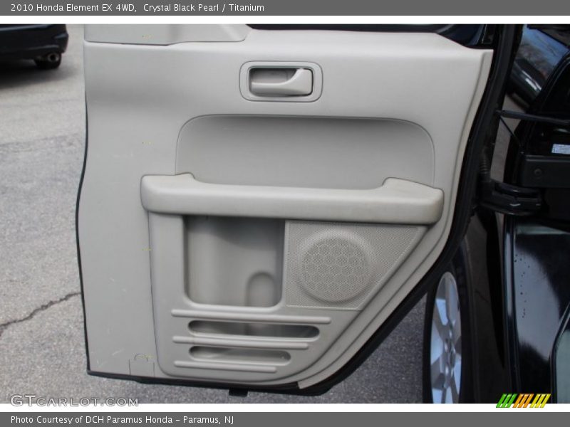 Door Panel of 2010 Element EX 4WD