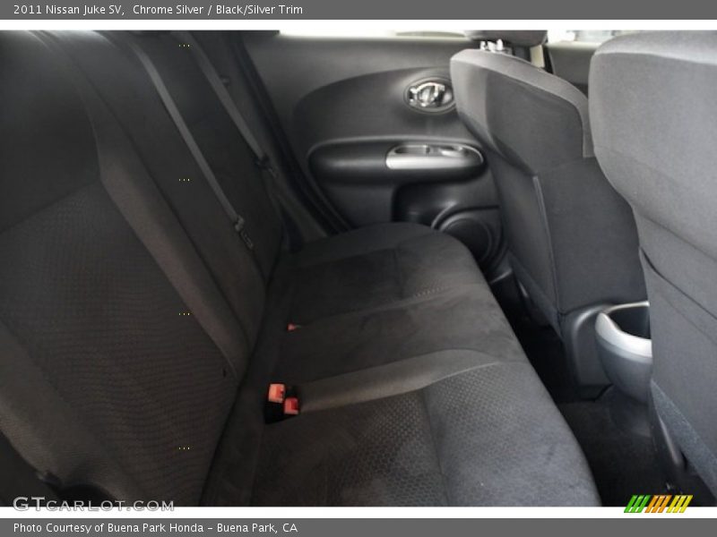Chrome Silver / Black/Silver Trim 2011 Nissan Juke SV
