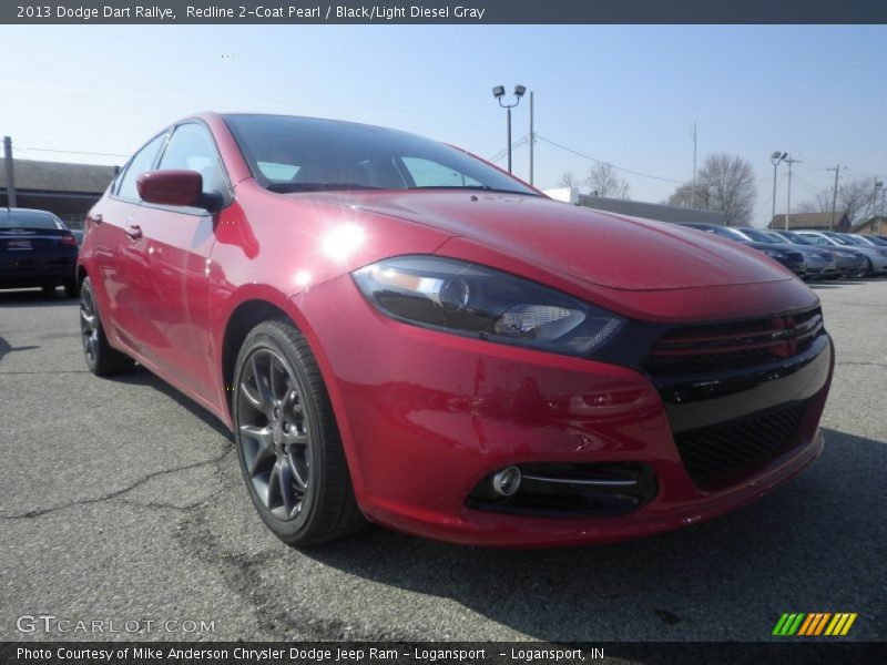 Redline 2-Coat Pearl / Black/Light Diesel Gray 2013 Dodge Dart Rallye