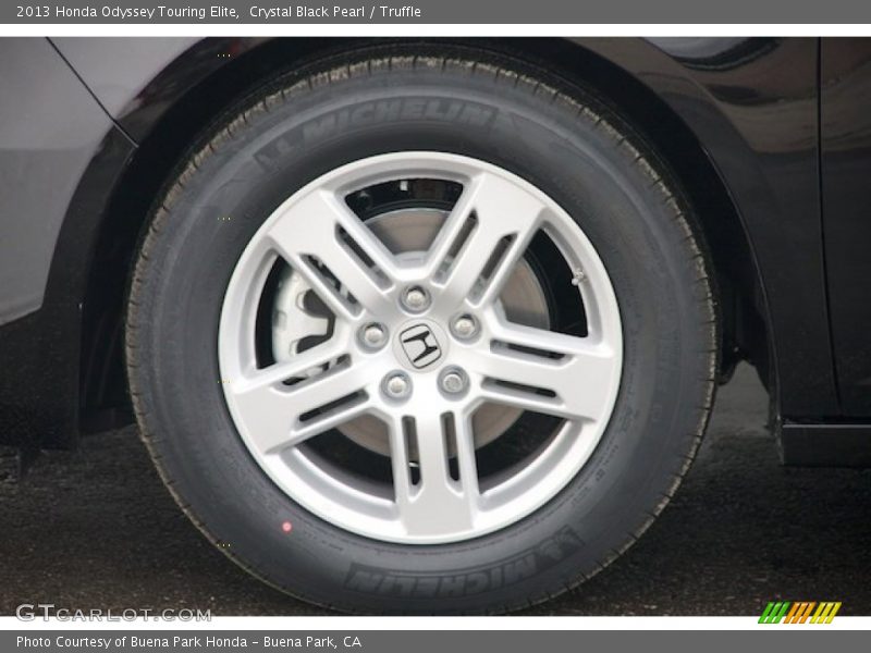 Crystal Black Pearl / Truffle 2013 Honda Odyssey Touring Elite