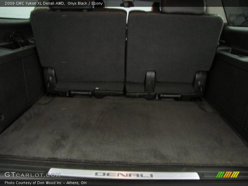 Onyx Black / Ebony 2009 GMC Yukon XL Denali AWD