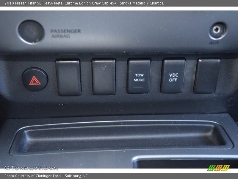 Controls of 2010 Titan SE Heavy Metal Chrome Edition Crew Cab 4x4