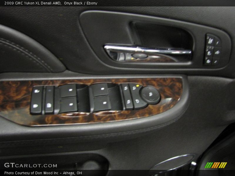 Onyx Black / Ebony 2009 GMC Yukon XL Denali AWD