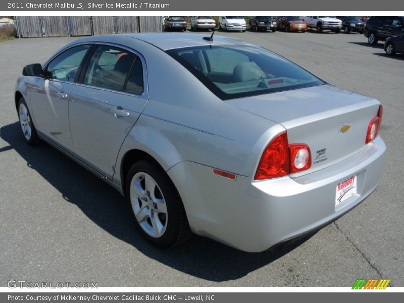 Silver Ice Metallic / Titanium 2011 Chevrolet Malibu LS