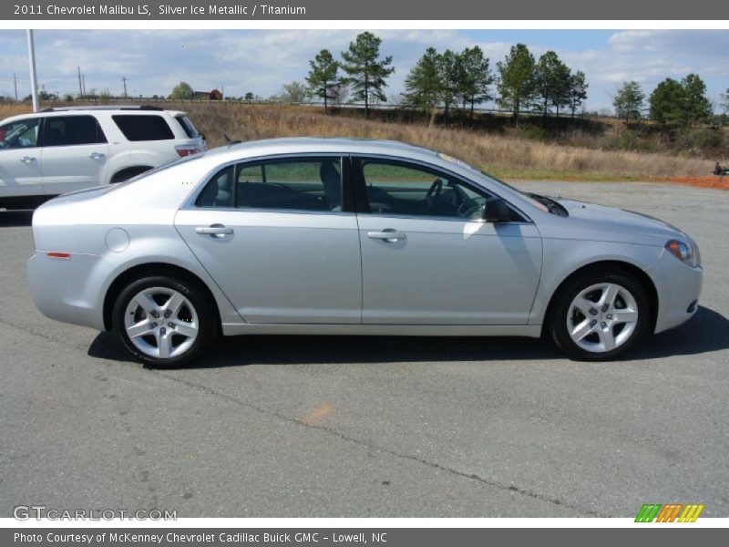 Silver Ice Metallic / Titanium 2011 Chevrolet Malibu LS