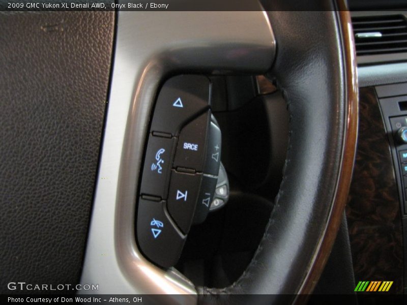 Onyx Black / Ebony 2009 GMC Yukon XL Denali AWD