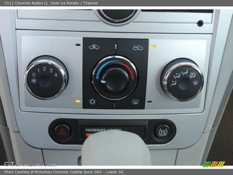 Silver Ice Metallic / Titanium 2011 Chevrolet Malibu LS