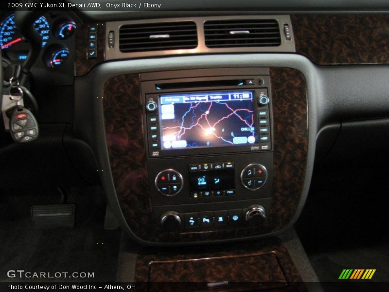 Onyx Black / Ebony 2009 GMC Yukon XL Denali AWD