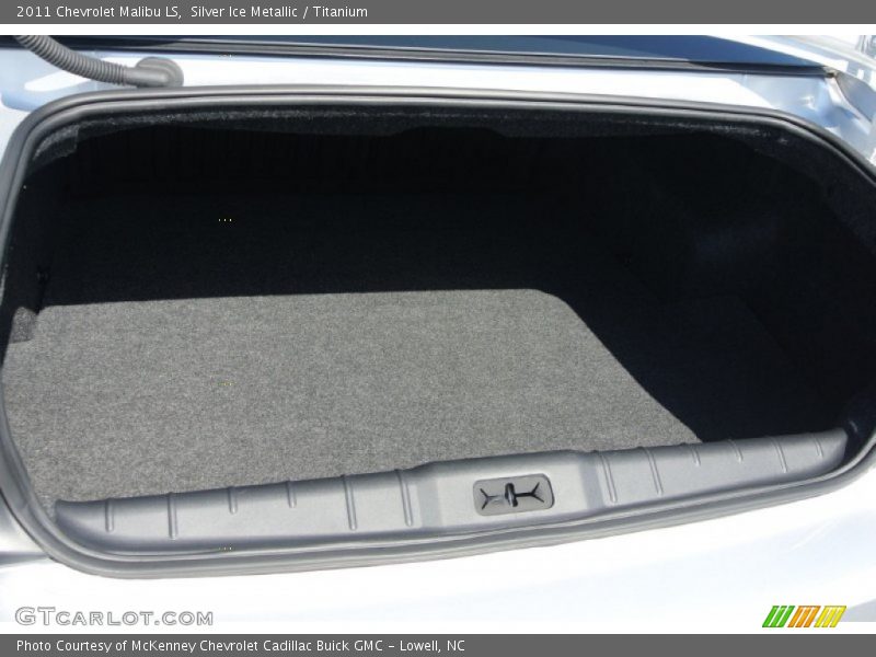 Silver Ice Metallic / Titanium 2011 Chevrolet Malibu LS