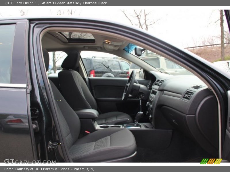 Atlantis Green Metallic / Charcoal Black 2010 Ford Fusion SE