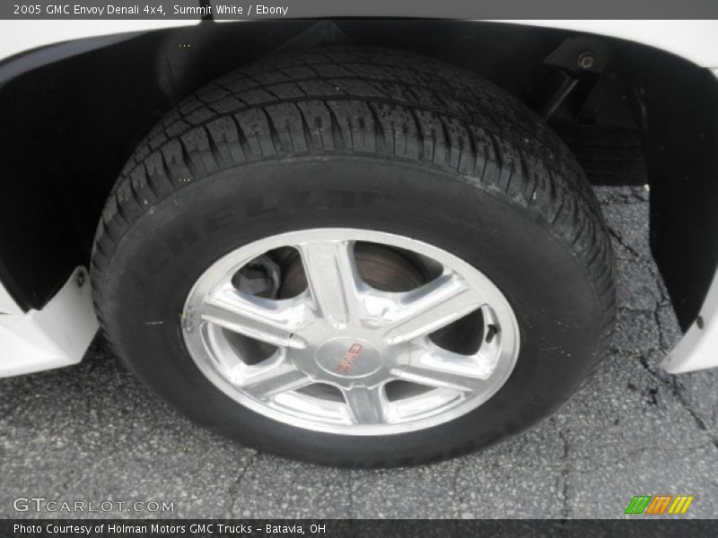 Summit White / Ebony 2005 GMC Envoy Denali 4x4