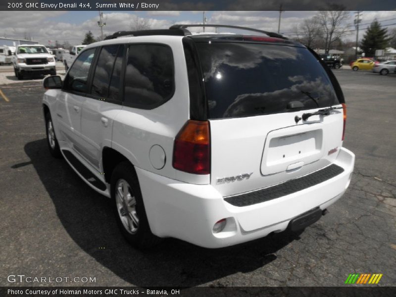 Summit White / Ebony 2005 GMC Envoy Denali 4x4