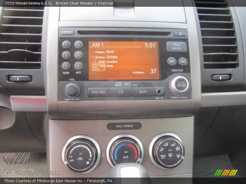 Brilliant Silver Metallic / Charcoal 2010 Nissan Sentra 2.0 SL