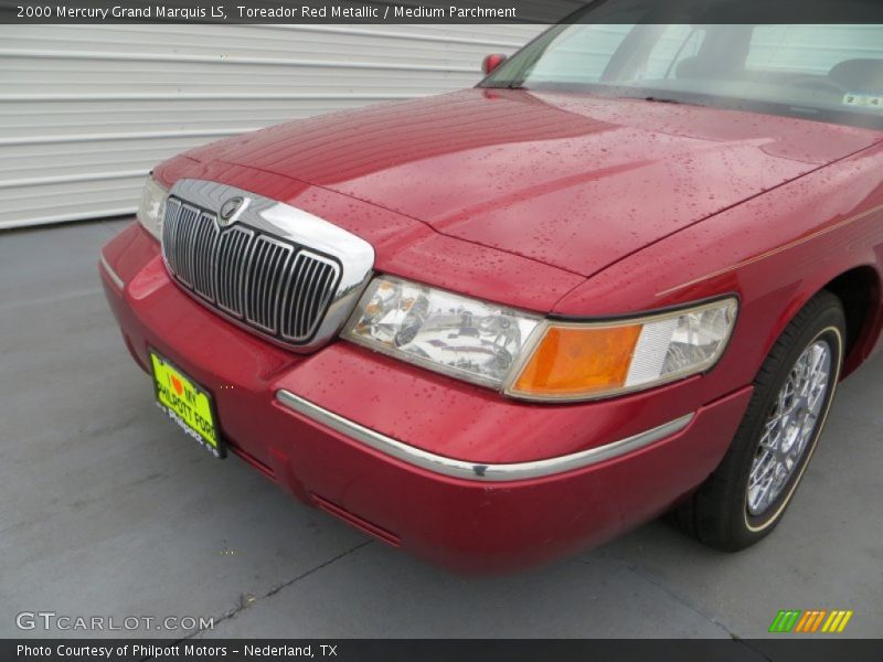 Toreador Red Metallic / Medium Parchment 2000 Mercury Grand Marquis LS