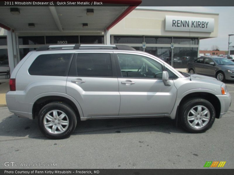 Quick Silver Metallic / Black 2011 Mitsubishi Endeavor LS