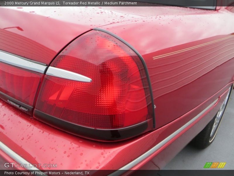 Toreador Red Metallic / Medium Parchment 2000 Mercury Grand Marquis LS