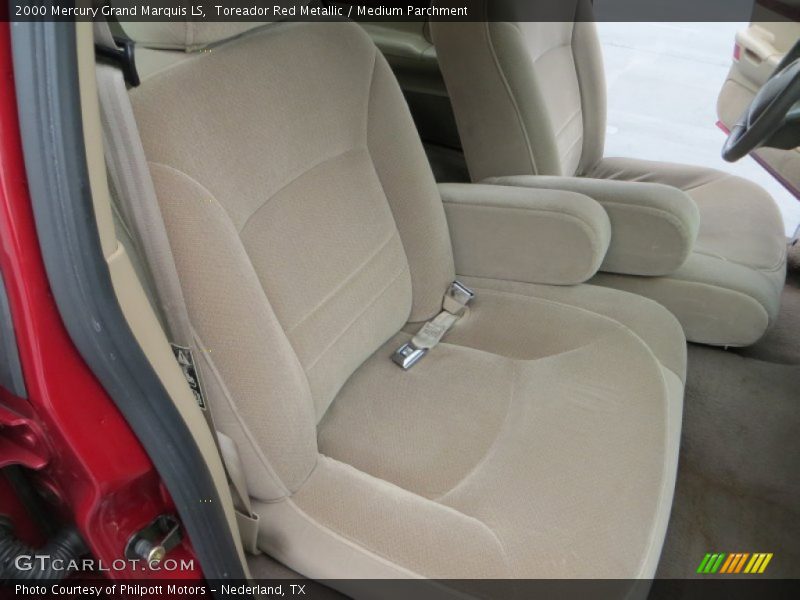 Toreador Red Metallic / Medium Parchment 2000 Mercury Grand Marquis LS