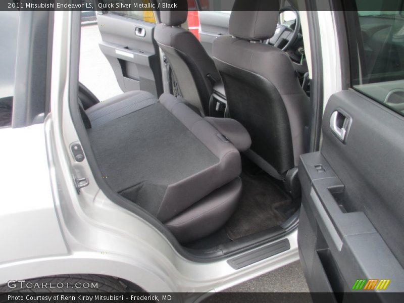 Quick Silver Metallic / Black 2011 Mitsubishi Endeavor LS