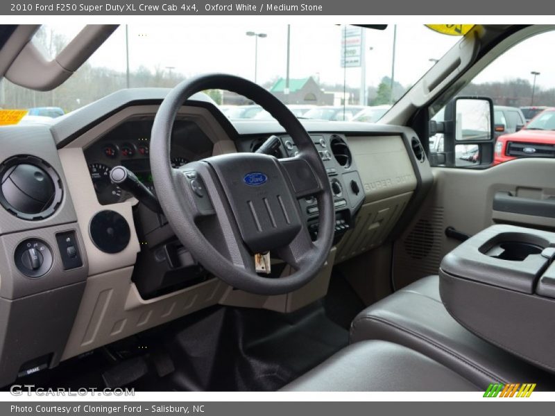 Oxford White / Medium Stone 2010 Ford F250 Super Duty XL Crew Cab 4x4