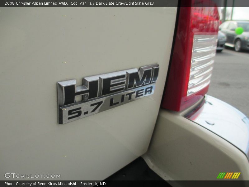 Cool Vanilla / Dark Slate Gray/Light Slate Gray 2008 Chrysler Aspen Limited 4WD