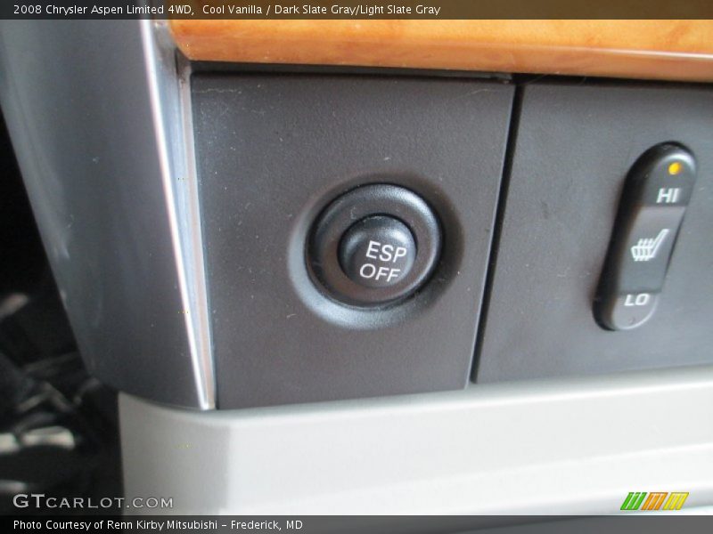 Cool Vanilla / Dark Slate Gray/Light Slate Gray 2008 Chrysler Aspen Limited 4WD