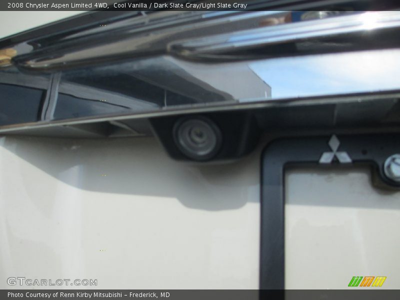 Cool Vanilla / Dark Slate Gray/Light Slate Gray 2008 Chrysler Aspen Limited 4WD