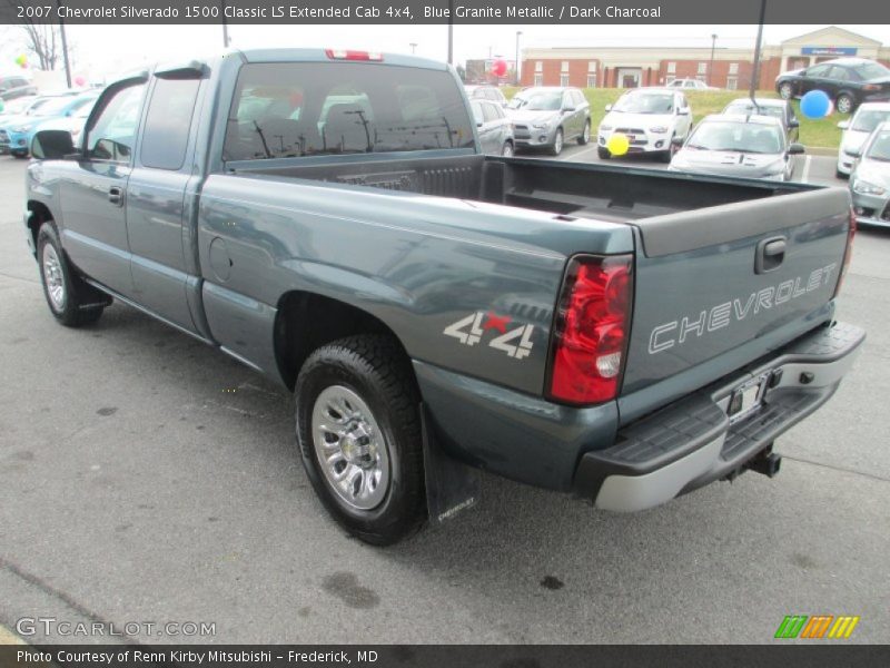 Blue Granite Metallic / Dark Charcoal 2007 Chevrolet Silverado 1500 Classic LS Extended Cab 4x4