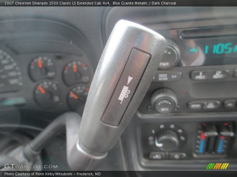 Blue Granite Metallic / Dark Charcoal 2007 Chevrolet Silverado 1500 Classic LS Extended Cab 4x4