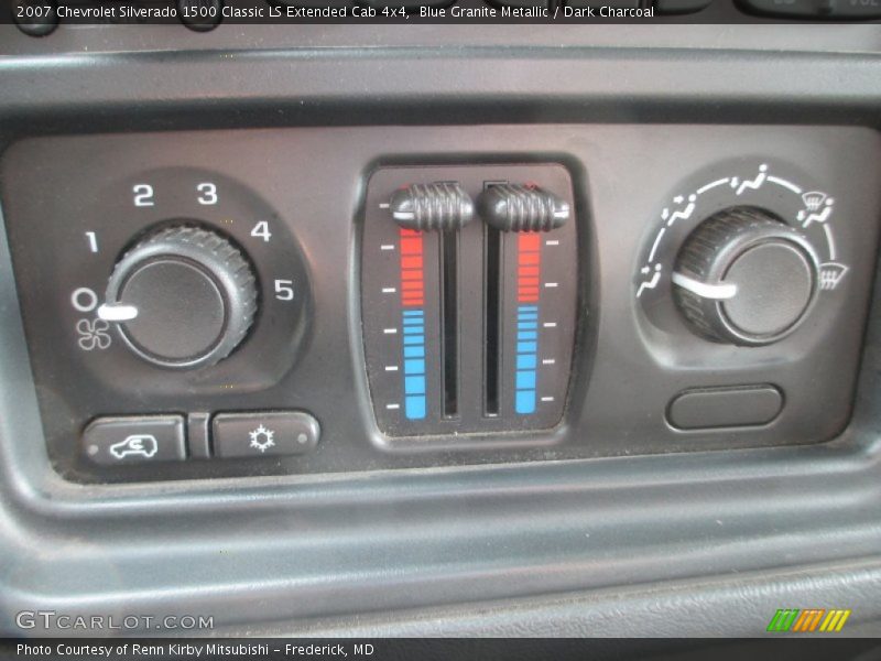 Blue Granite Metallic / Dark Charcoal 2007 Chevrolet Silverado 1500 Classic LS Extended Cab 4x4