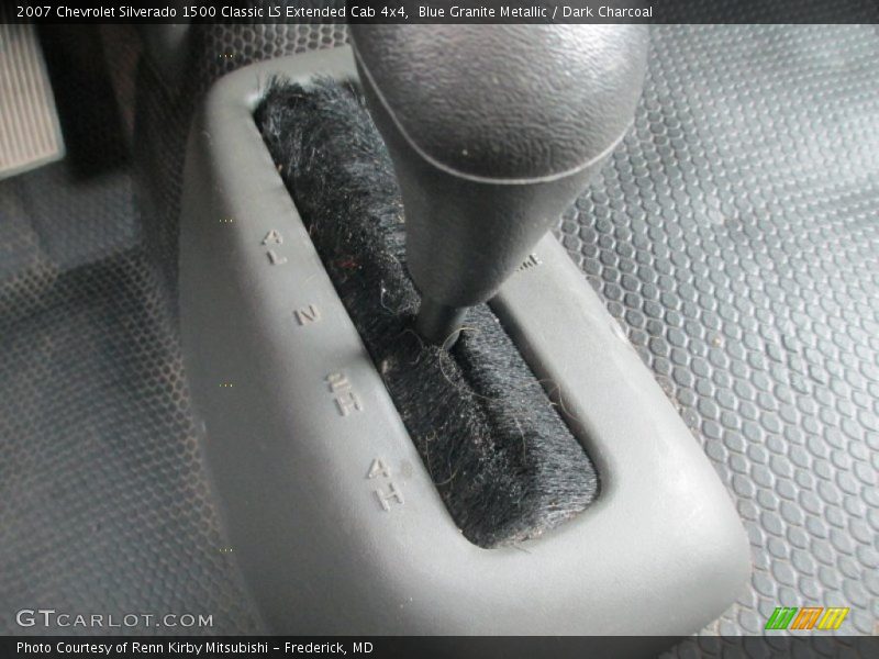 Blue Granite Metallic / Dark Charcoal 2007 Chevrolet Silverado 1500 Classic LS Extended Cab 4x4