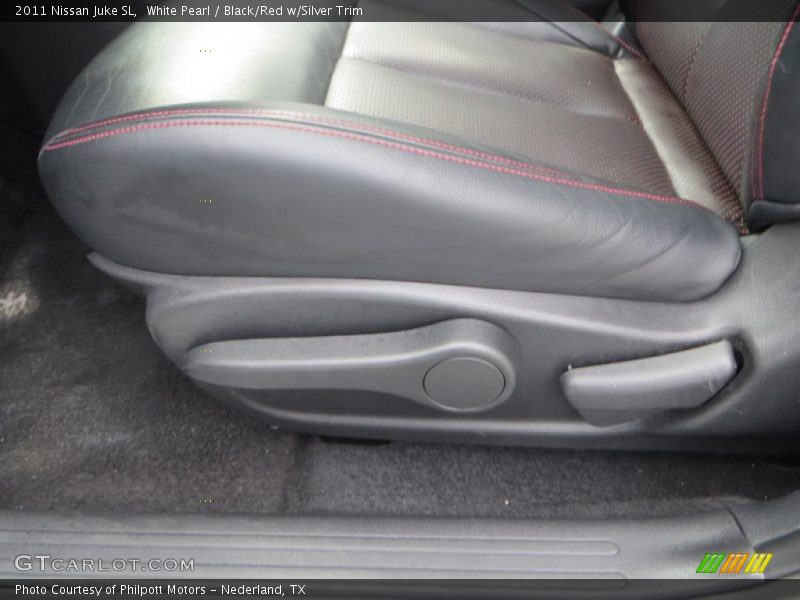 White Pearl / Black/Red w/Silver Trim 2011 Nissan Juke SL