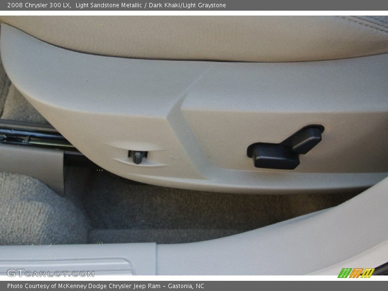 Light Sandstone Metallic / Dark Khaki/Light Graystone 2008 Chrysler 300 LX