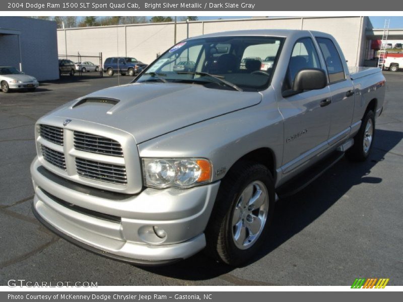Front 3/4 View of 2004 Ram 1500 SLT Sport Quad Cab