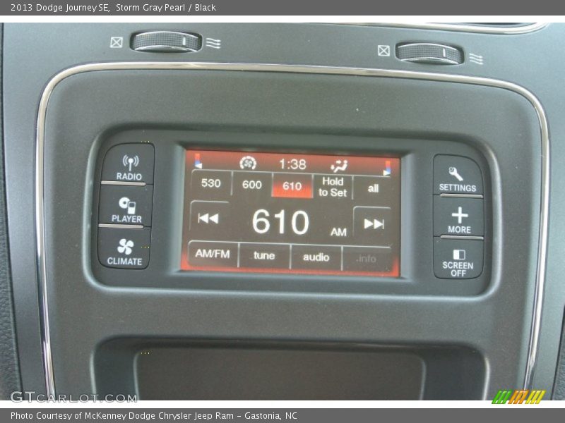 Storm Gray Pearl / Black 2013 Dodge Journey SE