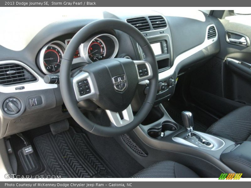 Storm Gray Pearl / Black 2013 Dodge Journey SE