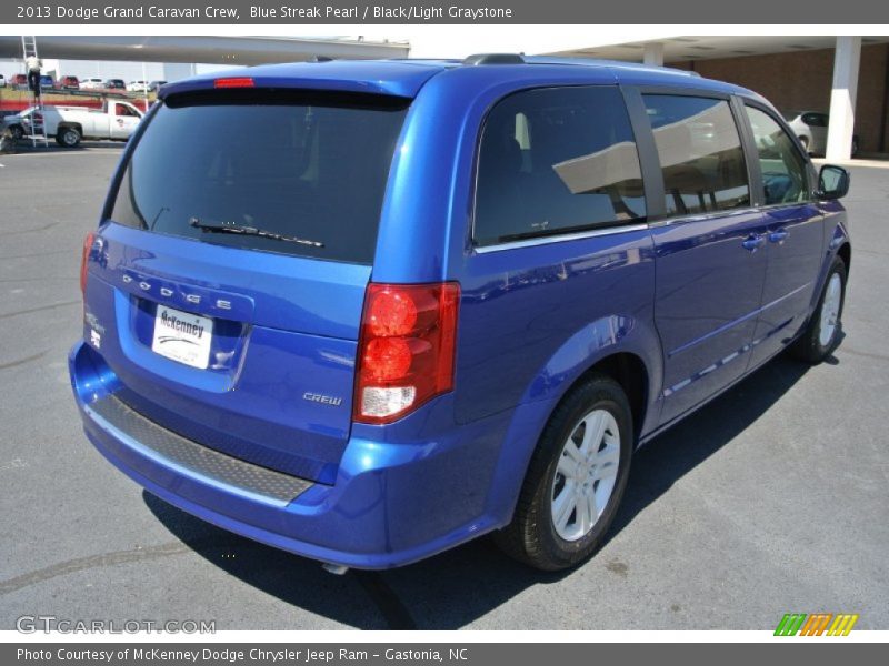 Blue Streak Pearl / Black/Light Graystone 2013 Dodge Grand Caravan Crew