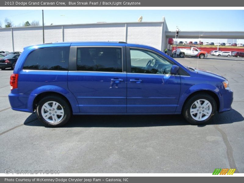 Blue Streak Pearl / Black/Light Graystone 2013 Dodge Grand Caravan Crew
