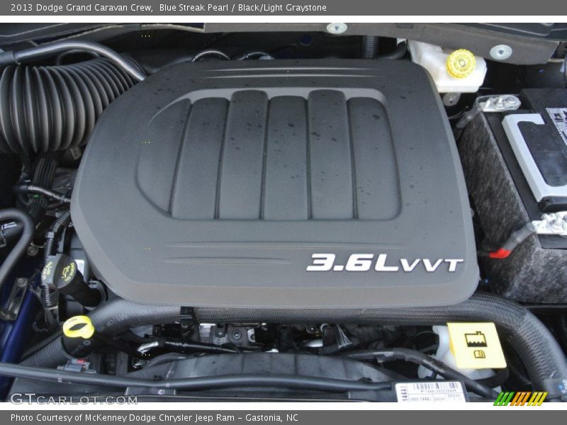 Blue Streak Pearl / Black/Light Graystone 2013 Dodge Grand Caravan Crew