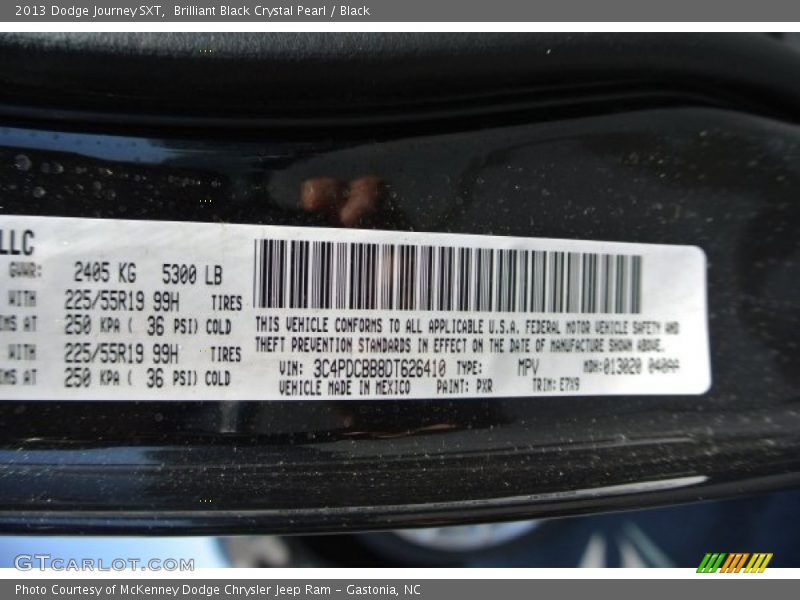 Brilliant Black Crystal Pearl / Black 2013 Dodge Journey SXT