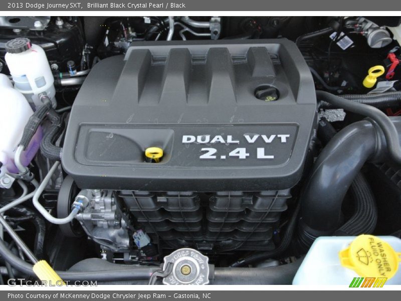 Brilliant Black Crystal Pearl / Black 2013 Dodge Journey SXT