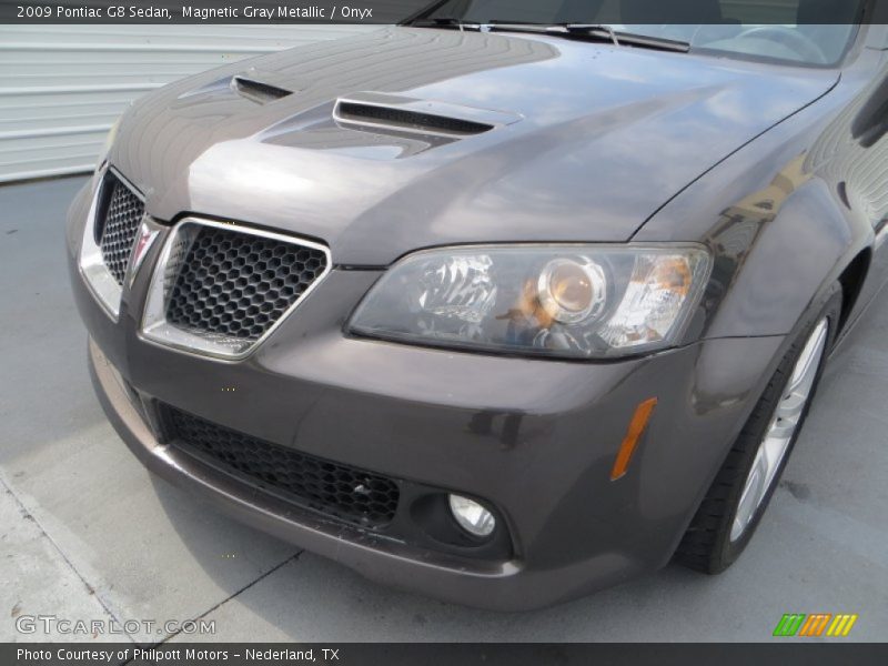 Magnetic Gray Metallic / Onyx 2009 Pontiac G8 Sedan