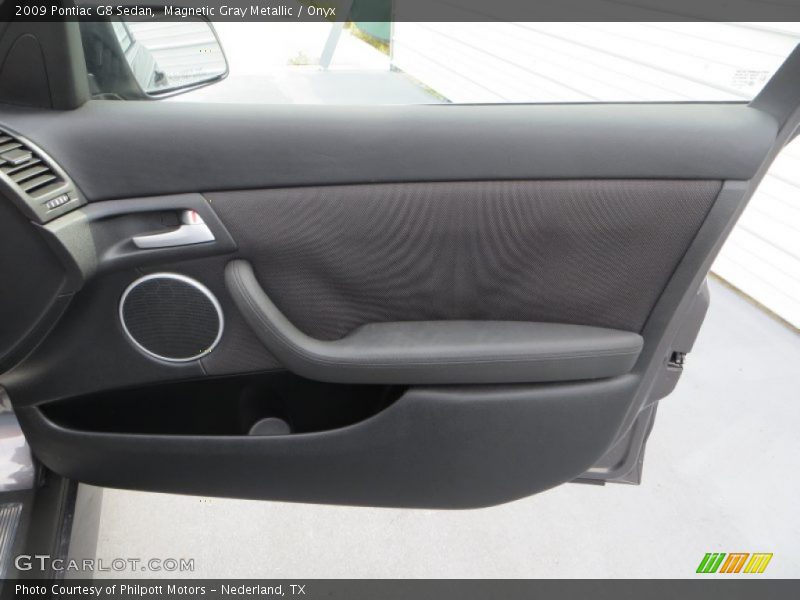 Magnetic Gray Metallic / Onyx 2009 Pontiac G8 Sedan