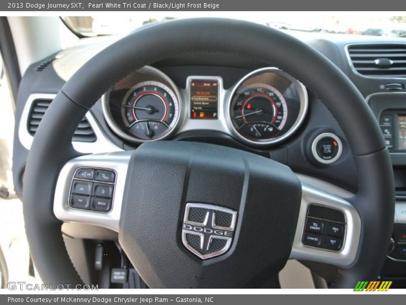 Pearl White Tri Coat / Black/Light Frost Beige 2013 Dodge Journey SXT